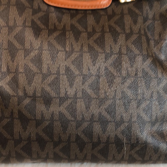 MICHAEL KORS Hamilton Signature brown satchel handbag. - Picture 3 of 16